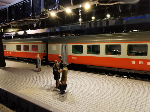 Auf dem Perron